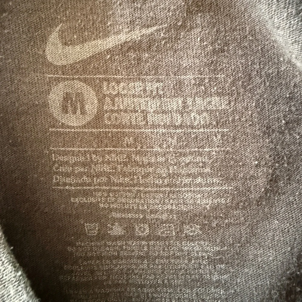 Nike Elite Duke Blue Devils Basketball T-Shirt Mens Medium Black‎ Loose Fit Tee